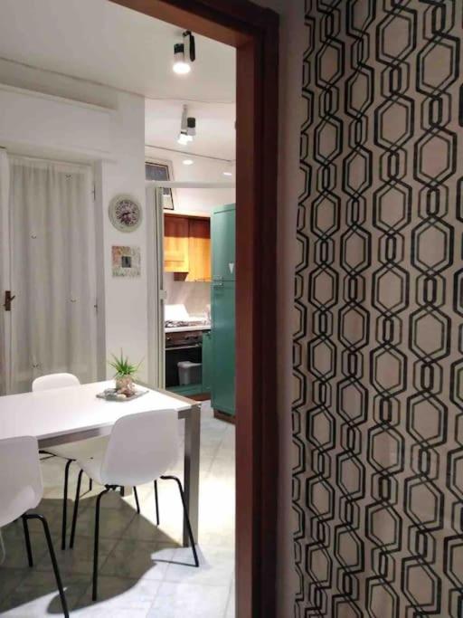 Lovely Flat, Super Connected To The Centre,Wifi,4P Mailand Exterior foto